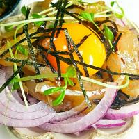 Redseabream Sashimi with salt kelp
塩昆布 de鯛の昆布締め風・お刺身 ユッケ #おつまみ #おうち居酒屋